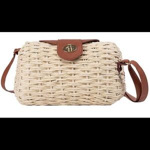 Straw Crossbody Bags